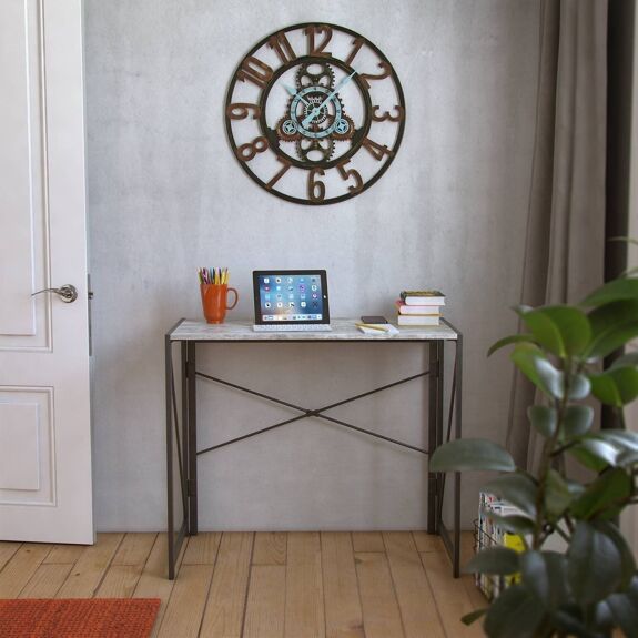 Horloge murale en métal Versa - 60cm